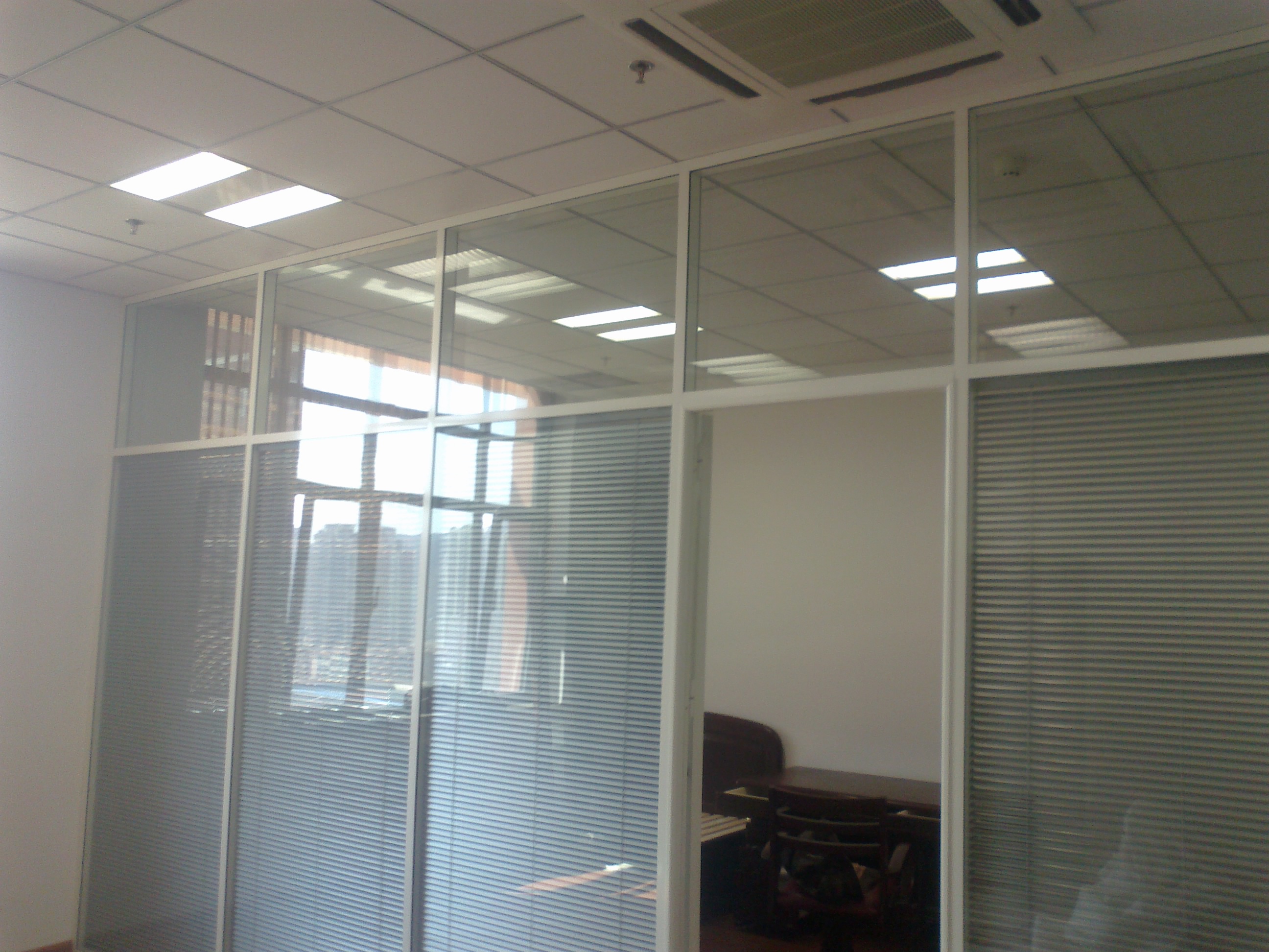 
                                    中國科學(xué)院燃料電池及復(fù)合電能源重點(diǎn)實(shí)驗(yàn)室